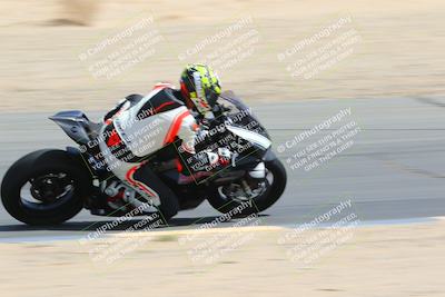 media/Mar-28-2022-Superbike Trackdays (Mon) [[b8603d0f67]]/Advanced Group (1pm-130pm)/Turn 9/